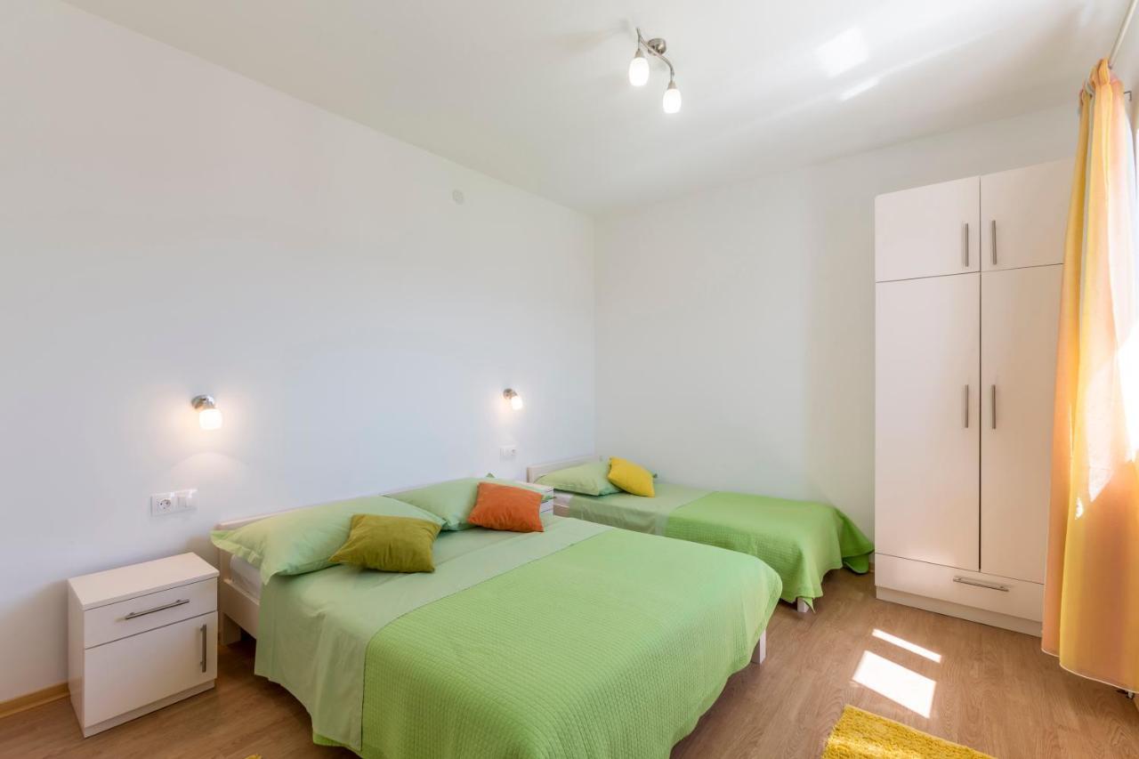 Apartmani Bezmalinovic Bol Ngoại thất bức ảnh